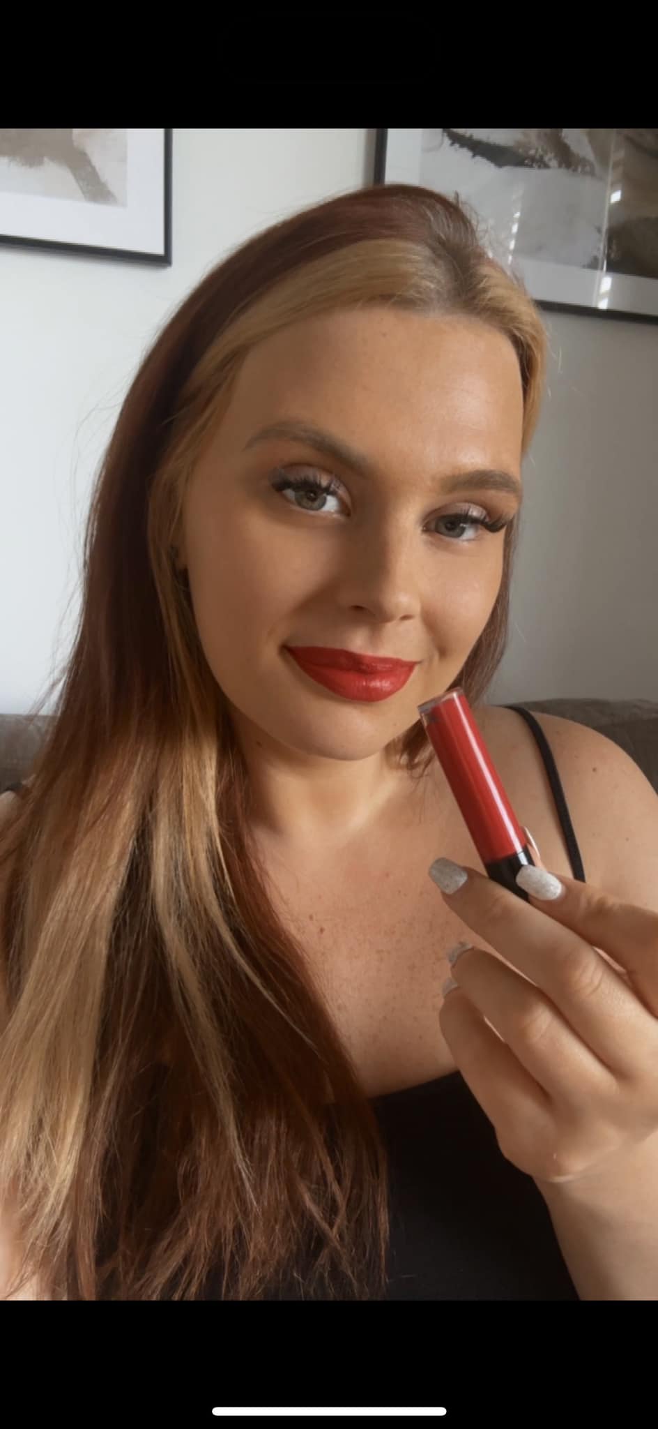 RED TO MAKE THE BOYS WINK!!